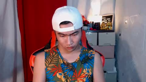 Snapshot of cumhavefun25 chatting on October 7, 6:38 pm ask me online show from October 7, 6:38 pm