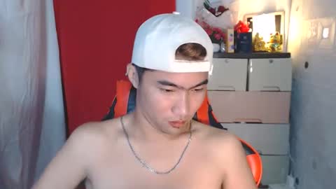 ask me online show from December 4, 9:23 pm