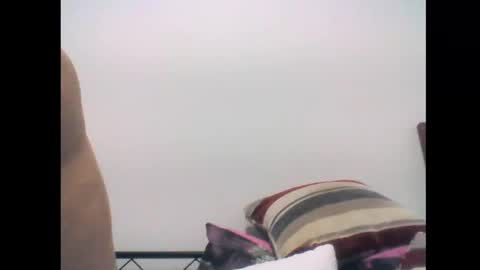 Snapshot of cumliveinoz chatting on November 18, 12:31 pm cumliveinoz online show from November 18, 12:31 pm