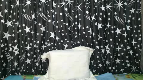 Snapshot of cumloader_ian4u chatting on February 14, 5:51 am IAN online show from February 14, 5:51 am