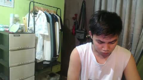 Snapshot of cumloader_ian4u chatting on September 13, 11:37 pm IAN online show from September 13, 11:37 pm