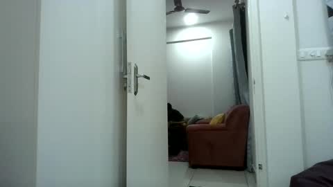 Snapshot of cummforuu chatting on March 1, 5:38 pm Cumms Cam online show from March 1, 5:38 pm