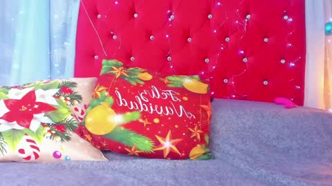 Snapshot of cumming_tiffani chatting on December 11, 4:53 pm cumming tiffani online show from December 11, 4:53 pm