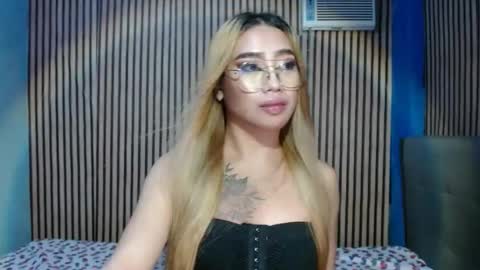 cummloverxx online show from March 9, 2:29 am