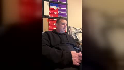 Snapshot of cummsalot425 chatting on April 11, 6:45 pm cummsalot425 online show from April 11, 6:45 pm