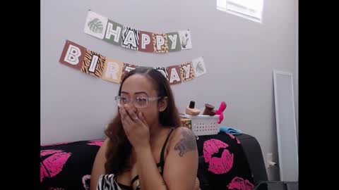 Nia Reese online show from March 4, 7:53 pm