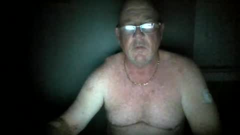 Snapshot of cumsalot55797187 chatting on November 24, 3:06 am cumsalot55797187 online show from November 24, 3:06 am