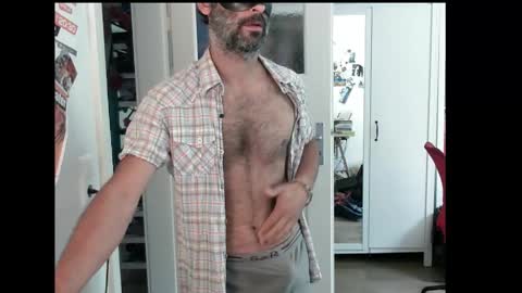 Snapshot of cumshow_x chatting on September 16, 11:33 am Cumshow online show from September 16, 11:33 am