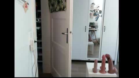 Cumshow online show from June 13, 10:35 am