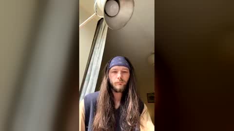 cumsmokeup online show from April 21, 1:17 pm