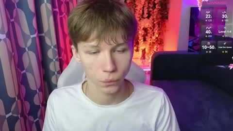 cumte_boy online show from April 26, 1:25 am