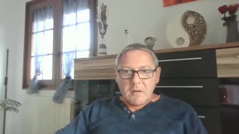 Snapshot of cuni6969 chatting on October 21, 3:35 pm cuni6969 online show from October 21, 3:35 pm