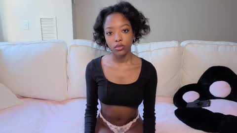 Snapshot of cuntyanna chatting on October 29, 1:35 pm Anna online show from October 29, 1:35 pm