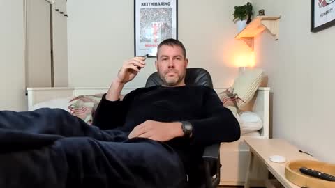 Snapshot of cupcakecreampie chatting on November 3, 1:19 am Adam online show from November 3, 1:19 am