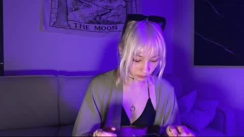 cupcakesoul online show from June 6, 4:23 pm
