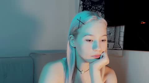 cupcakesoul online show from July 15, 6:24 pm