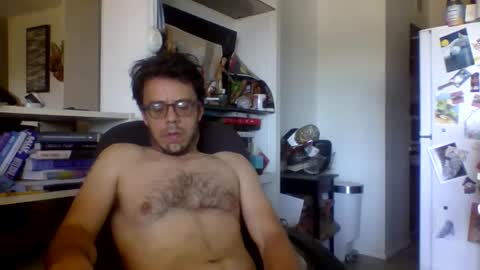Snapshot of cupgoing1 chatting on June 3, 6:35 pm cupgoing1 online show from June 3, 6:35 pm