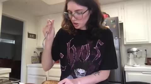 Snapshot of cupiesbedroom chatting on November 12, 10:41 pm Cupid online show from November 12, 10:41 pm