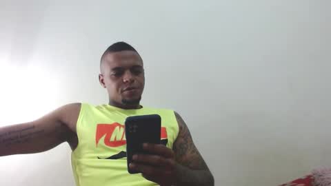 Snapshot of cuplex_hotlatina94 chatting on December 5, 10:23 am dominic and julieta... independent models online show from December 5, 10:23 am