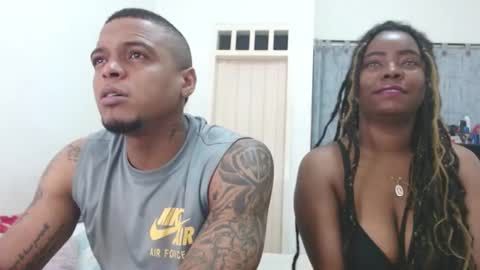 Snapshot of cuplex_hotlatina94 chatting on December 10, 1:43 am dominic and julieta... independent models online show from December 10, 1:43 am