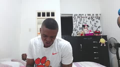 Snapshot of cuplex_hotlatina94 chatting on January 21, 10:08 am dominic and julieta... independent models online show from January 21, 10:08 am