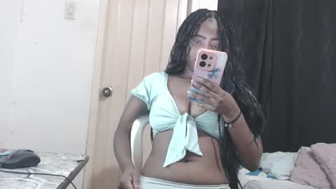 dominic and julieta... independent models online show from May 1, 10:42 am