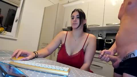 Snapshot of cuplu29 chatting on September 23, 9:07 pm maria alex online show from September 23, 9:07 pm