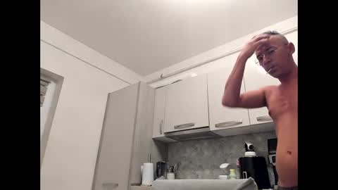 Snapshot of cuplu29 chatting on October 12, 9:14 pm maria alex online show from October 12, 9:14 pm