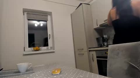 Snapshot of cuplu29 chatting on October 24, 2:30 am maria alex online show from October 24, 2:30 am