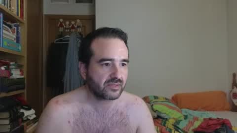 curiosillo1983 online show from June 25, 5:12 am