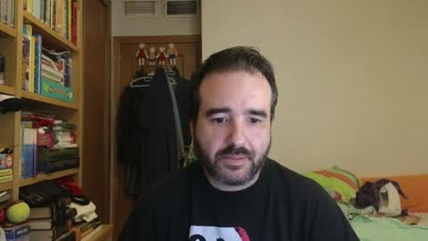 curiosillo1983 online show from July 5, 6:37 pm