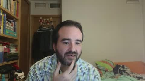 curiosillo1983 online show from July 7, 4:22 pm