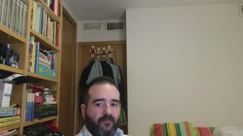 curiosillo1983 online show from July 28, 4:39 pm