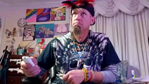 Snapshot of curious_slut_601 chatting on December 19, 8:43 am Feathers online show from December 19, 8:43 am