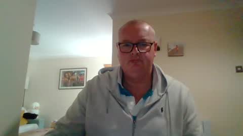 Snapshot of curiousax77 chatting on March 4, 12:55 pm curiousax77 online show from March 4, 12:55 pm