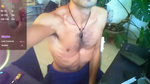 Snapshot of curiousgenie chatting on September 19, 8:49 am curiousgenie online show from September 19, 8:49 am