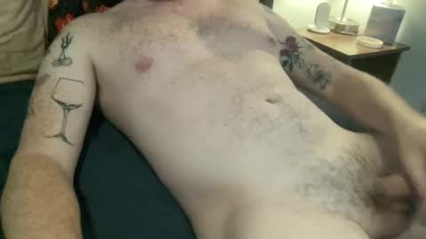 Snapshot of curiousmax18 chatting on October 29, 1:57 pm Maxx online show from October 29, 1:57 pm