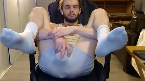 curiouss25 online show from February 10, 5:17 pm