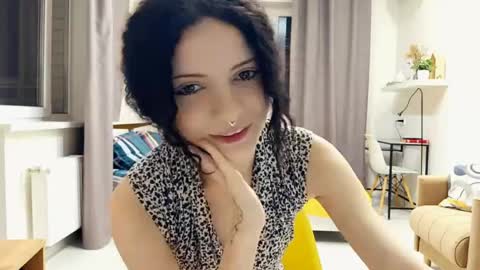 Kira online show from May 10, 11:43 pm