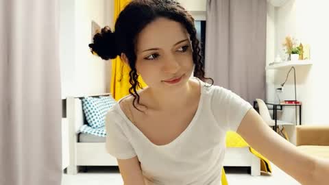 Kira online show from May 30, 11:46 pm