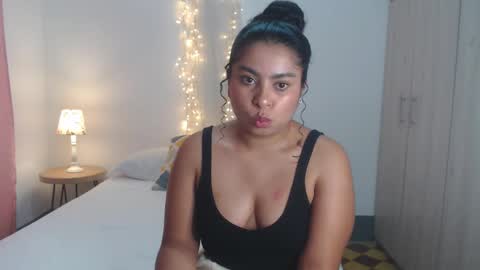 Sophia online show from March 14, 1:27 pm