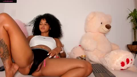 Curly  -  OF- CURLY SWEETT online show from May 15, 11:12 pm