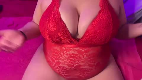 Snapshot of curlykaii55 chatting on January 22, 2:26 am Kay online show from January 22, 2:26 am