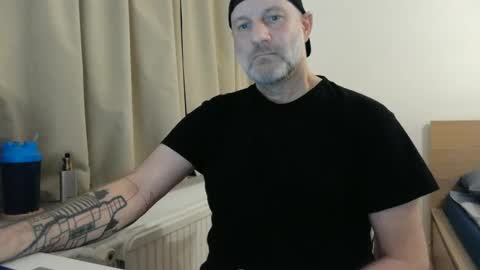 Curman85 online show from February 13, 11:37 pm