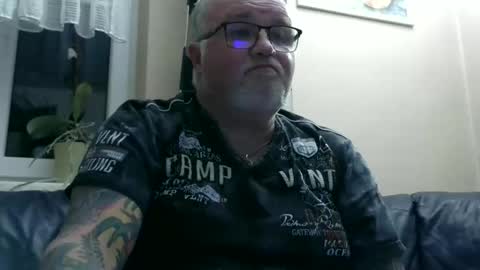 curtus14 online show from January 8, 9:06 pm