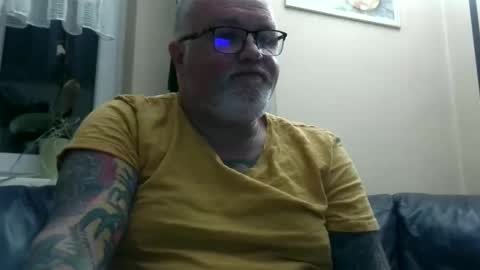 curtus14 online show from March 17, 9:18 pm