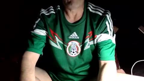 Snapshot of curvelover1977 chatting on November 22, 11:48 pm curvelover1977 online show from November 22, 11:48 pm