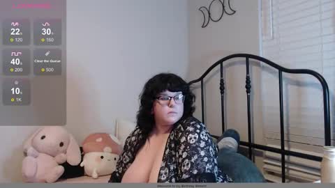 Curvy CrushXO online show from January 11, 9:03 am