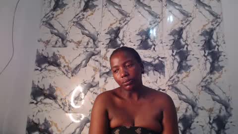 Snapshot of curvyj255 chatting on July 31, 7:02 pm curvyj255 online show from July 31, 7:02 pm