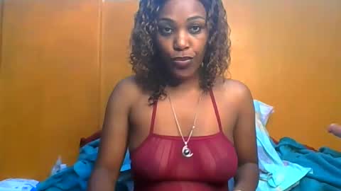 Snapshot of curvylyin chatting on May 8, 10:31 am curvylyin online show from May 8, 10:31 am